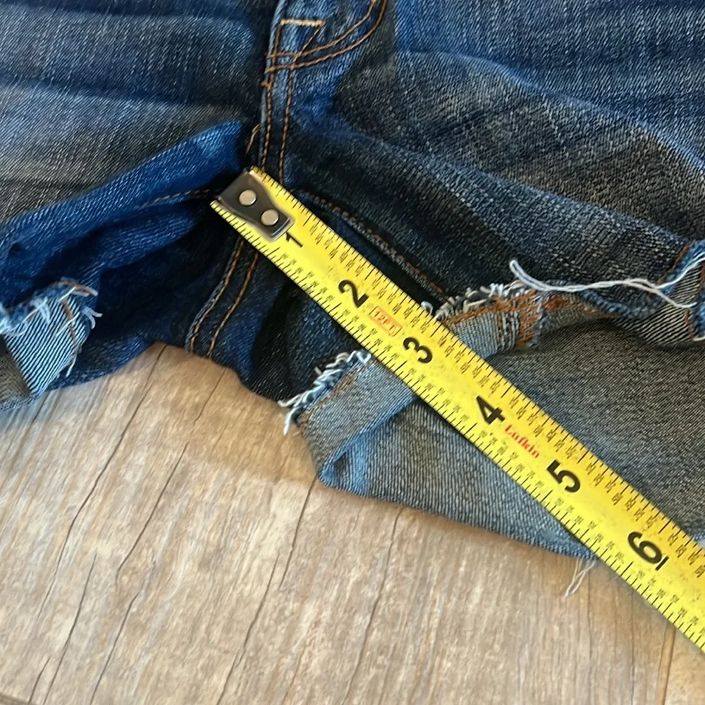American Eagle Super Stretch Jean Shorts Women’s‎ Size 0 Dark Wash